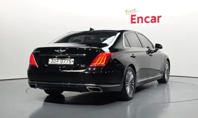 Genesis EQ900 2016, 75625 км, за 21000000 KRW