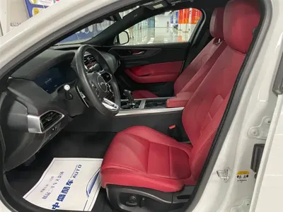 Jaguar XEL 2022, 29000 км, за 116800 CNY - фото 8