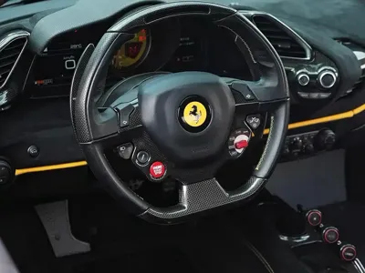 Ferrari 488 2019, 24000 км, за 4597700 CNY - фото 17