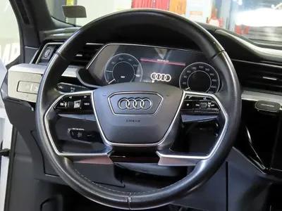 Audi e-tron 2022, 200319 км, за 34990000 KRW - фото 8