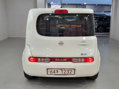Nissan Cube 2011, 120542 км, за 6500000 KRW