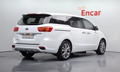 Kia Canival 2019, 98390 км, за 15000000 KRW