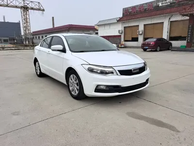 Qoros Qoros 3 2019, 70000 км, за 18800 CNY