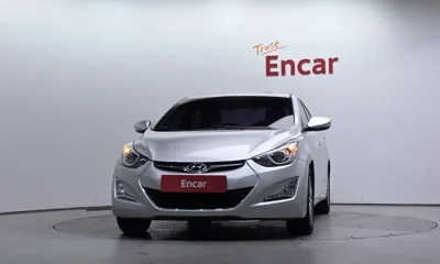 Hyundai Avante 2014, 102103 км, за 99990000 KRW