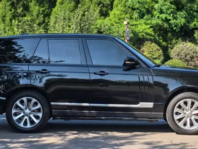 Land Rover Range Rover 2015, 140000 км, за 338000 CNY