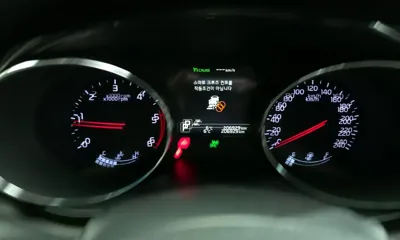 Kia Canival 2018, 206929 км, за 9000000 KRW - фото 8