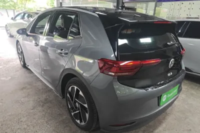 Volkswagen ID.3 2023, 97400 км, за 84689.1 CNY