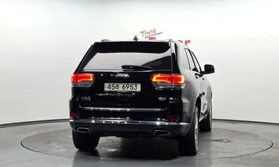 Jeep Cherokee 2018, 153285 км, за 15900000 KRW