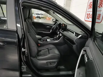 Toyota Wildlander 2024, 31400 км, за 99800 CNY - фото 23
