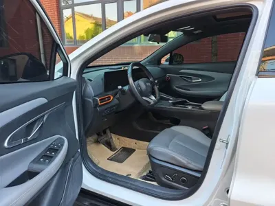 Changan UNI-T 2022, 50000 км, за 63000 CNY