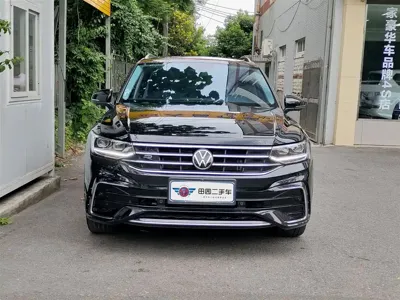 Volkswagen Tiguan L 2025, 27000 км, за 135800 CNY
