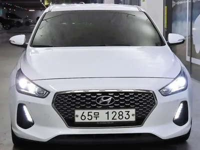 Hyundai i30 2018, 143891 км, за 9900000 KRW