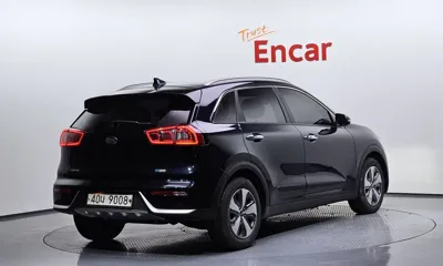 Kia Niro 2018, 132035 км, за 12200000 KRW - фото 2