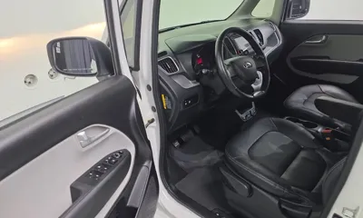 Kia Ray 2017, 80605 км, за 8800000 KRW - фото 11