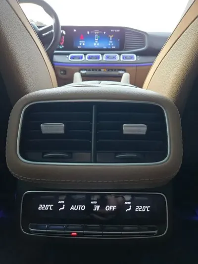 Mercedes-Benz GLS-Class 2025, 9000 км, за 140000000 KRW - фото 11