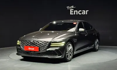 Genesis G80 · 2025 год