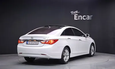 Hyundai Sonata 2011, 153753 км, за 3990000 KRW