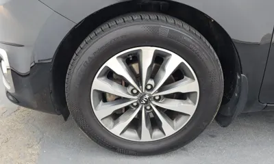 Kia Canival 2015, 270593 км, за 6500000 KRW - фото 5