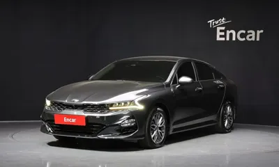 Kia K5 · 2021 год