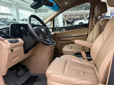 Buick GL8 2021, 45000 км, за 215000 CNY - фото 13