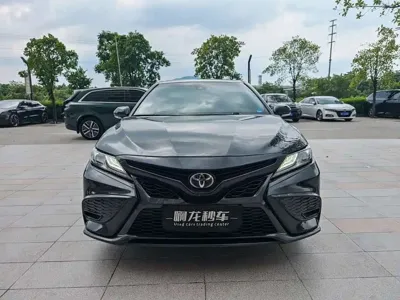 Toyota Camry 2022, 37700 км, за 109800 CNY