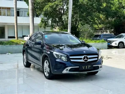 Mercedes-Benz GLA · 2017 год
