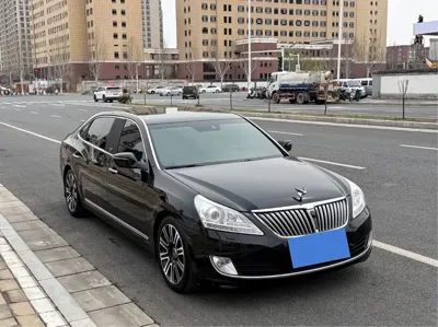Hyundai Equus 2014, 130000 км, за 170000 CNY