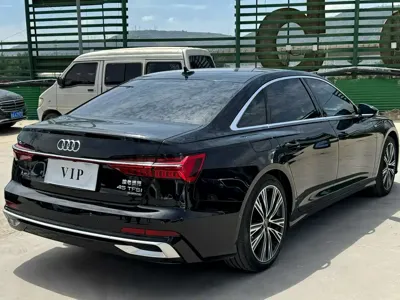 Audi A6L 2022, 70000 км, за 239800 CNY - фото 6