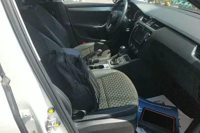 Skoda Octavia 2018, 78300 км, за 53146.52 CNY