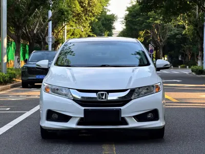 Honda City 2016, 93000 км, за 29800 CNY