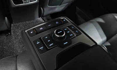 Hyundai Genesis 2016, 82647 км, за 12800000 KRW - фото 19