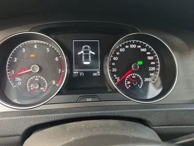 Volkswagen Golf 2015, 112500 км, за 38993.15 CNY - фото 12