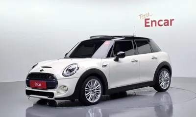 MINI Cooper · 2016 год