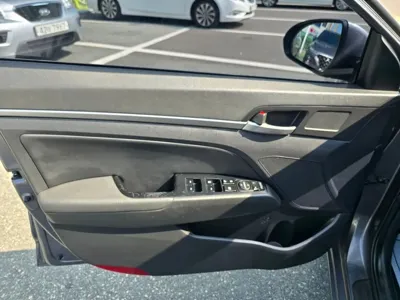 Hyundai Avante 2017, 159506 км, за 6600000 KRW - фото 18