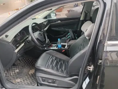 Volkswagen Passat 2021, 65700 км, за 91800 CNY - фото 9