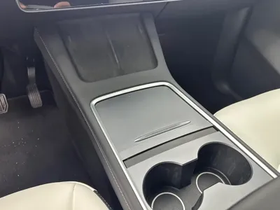 Tesla Model Y 2023, 67200 км, за 148800 CNY - фото 10