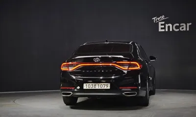 Hyundai Grandeur 2019, 118360 км, за 14100000 KRW