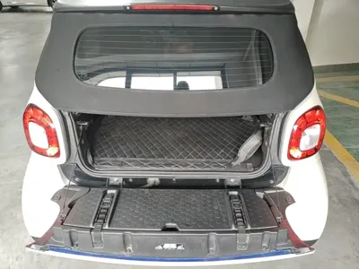 Smart Smart Fortwo 2017, 76700 км, за 94100 CNY - фото 19