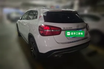 Mercedes-Benz GLA 2015, 141000 км, за 47241.52 CNY