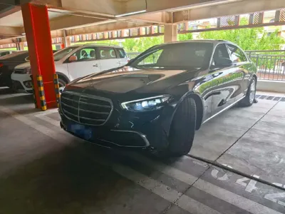 Mercedes-Benz S-Class 2021, 68000 км, за 449000 CNY