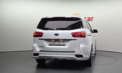 Kia Canival 2019, 154512 км, за 16000000 KRW