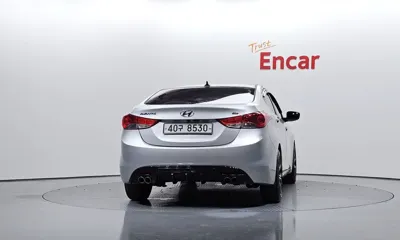 Hyundai Avante 2013, 168483 км, за 3990000 KRW