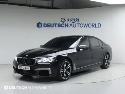BMW 7-Series · 2017 год