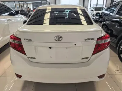 Toyota Vios 2015, 140000 км, за 23800 CNY
