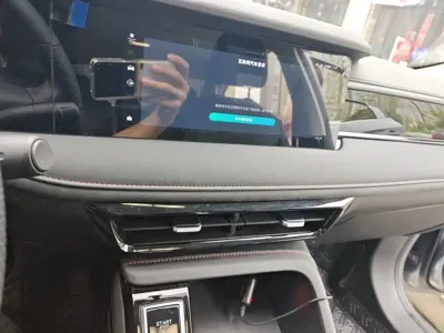 Roewe i5 2023, 2100 км, за 40700 CNY - фото 10