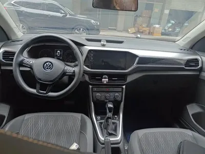 Volkswagen T-Cross 2021, 55500 км, за 55500 CNY - фото 5