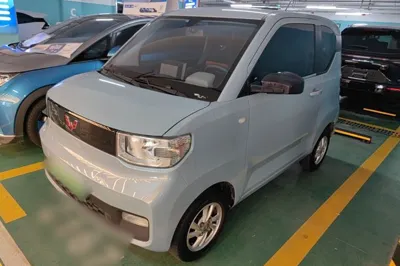 Wuling Hongguang MINIEV · 2020 год