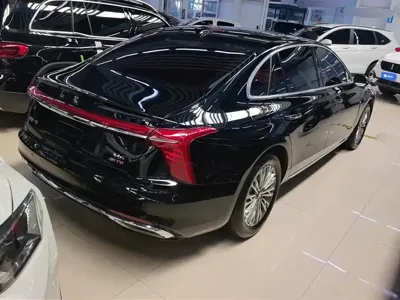 Hongqi Hongqi H5 2024, 14200 км, за 97300 CNY - фото 3
