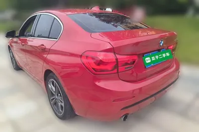 BMW 1 Series 2017, 69800 км, за 43343.85 CNY