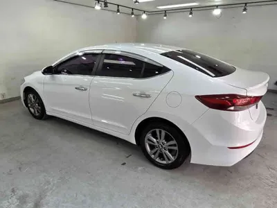 Hyundai Avante 2016, 152778 км, за 8980000 KRW - фото 7